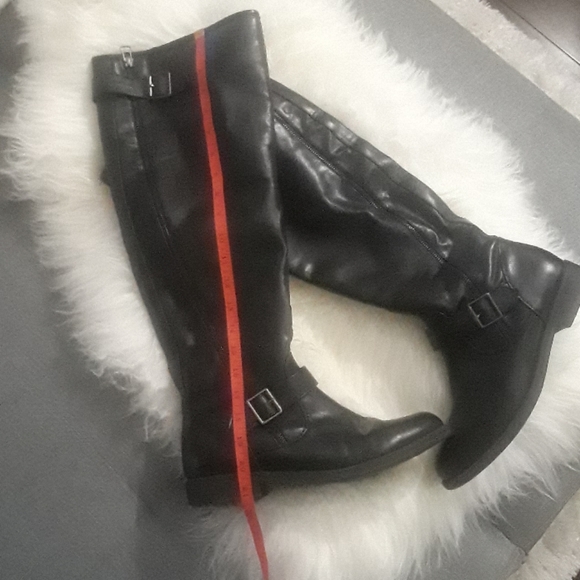 Knee high boots - Picture 5 of 5